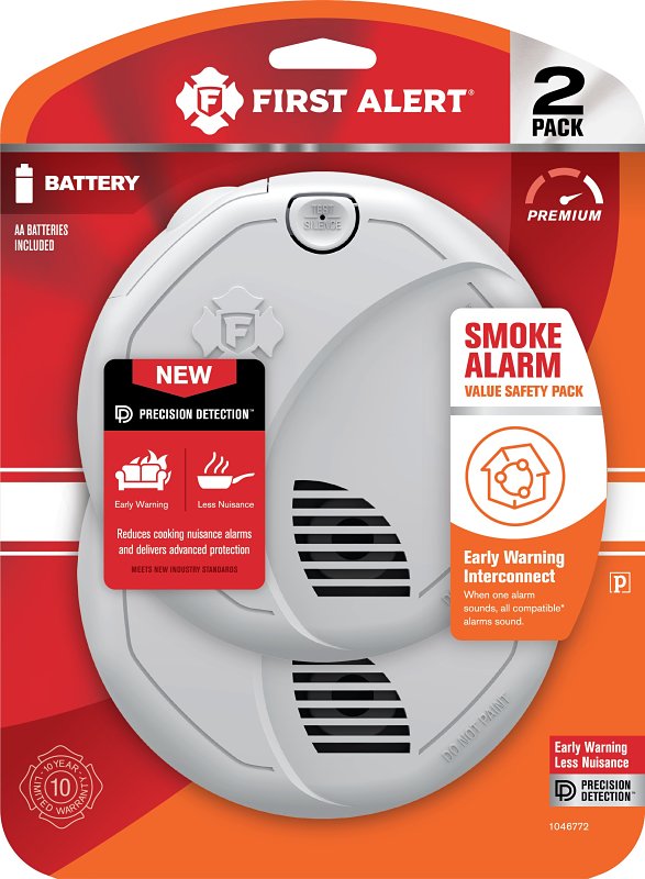 First Alert 1046772 Smoke Alarm with Voice Alerts, Photoelectric Sensor, Alarm: Voice