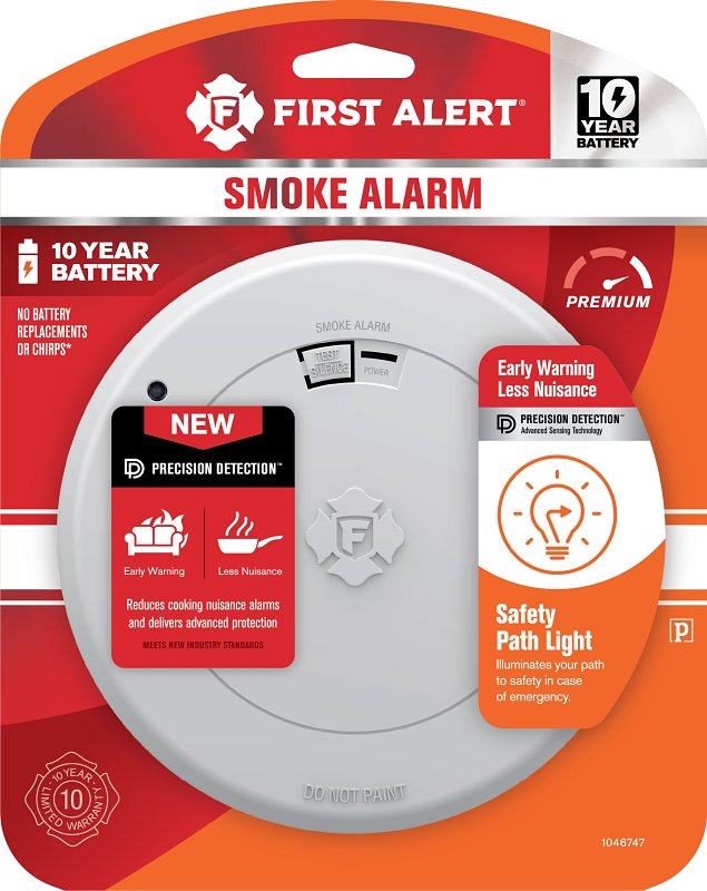 First Alert 1046747 Smoke Alarm with Safety Path Light, Photoelectric Sensor, White