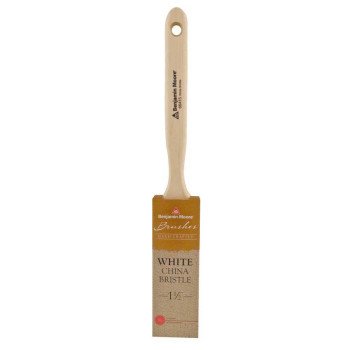 Benjamin Moore White China Bristle 1 1/2” FS