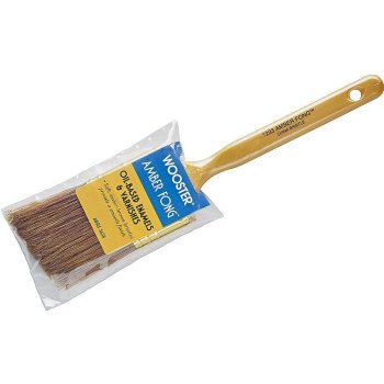 WOOSTER 1233-1-1/2 Paint Brush, 1-1/2 in W, 1-15/16 in L Bristle, China Bristle, Beaver Tail Handle