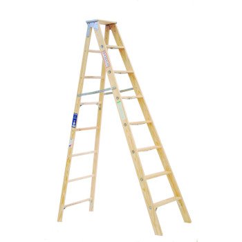 1311-08 8FT WOOD STEPLADDER   