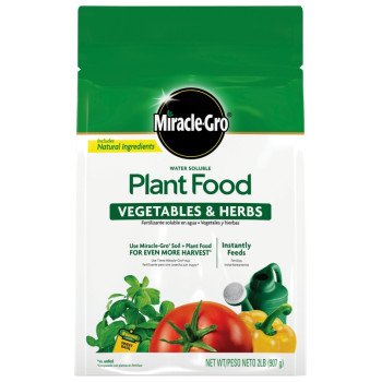 Miracle-Gro 3003710 Vegetable and Herb Plant Food, 2 lb Bag, Solid, 18-18-21 N-P-K Ratio