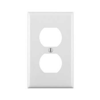 Leviton 80703-W Receptacle Wallplate, 4-1/2 in L, 2-3/4 in W, 1 -Gang, Nylon, White, Smooth, Flush Mounting