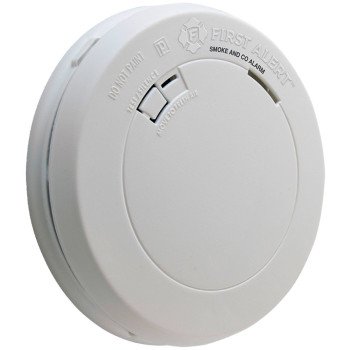 First Alert 1039787 Smoke and Carbon Monoxide Alarm, Photoelectric Sensor, Twist-lock, White