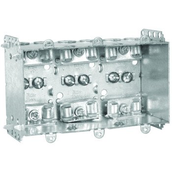 Hubbell 2104LLEU3BAR Device Box, 3-Gang, Metal